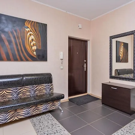 Minsklux Apartments 2 Bedrooms - 100Sqm On Mayakovskogo Str.15 Апартаменты Минск