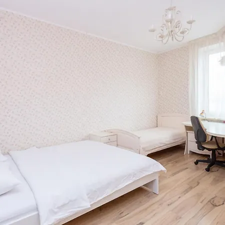 Minsklux Apartments 2 Bedrooms - 100Sqm On Mayakovskogo Str.15 *
