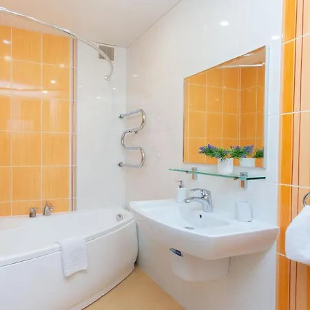 Apartment Minsklux Apartments 2 Bedrooms - 100Sqm On Mayakovskogo Str.15 *