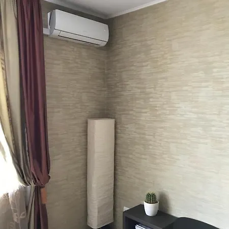 Minsklux Apartments 2 Bedrooms - 100Sqm On Mayakovskogo Str.15